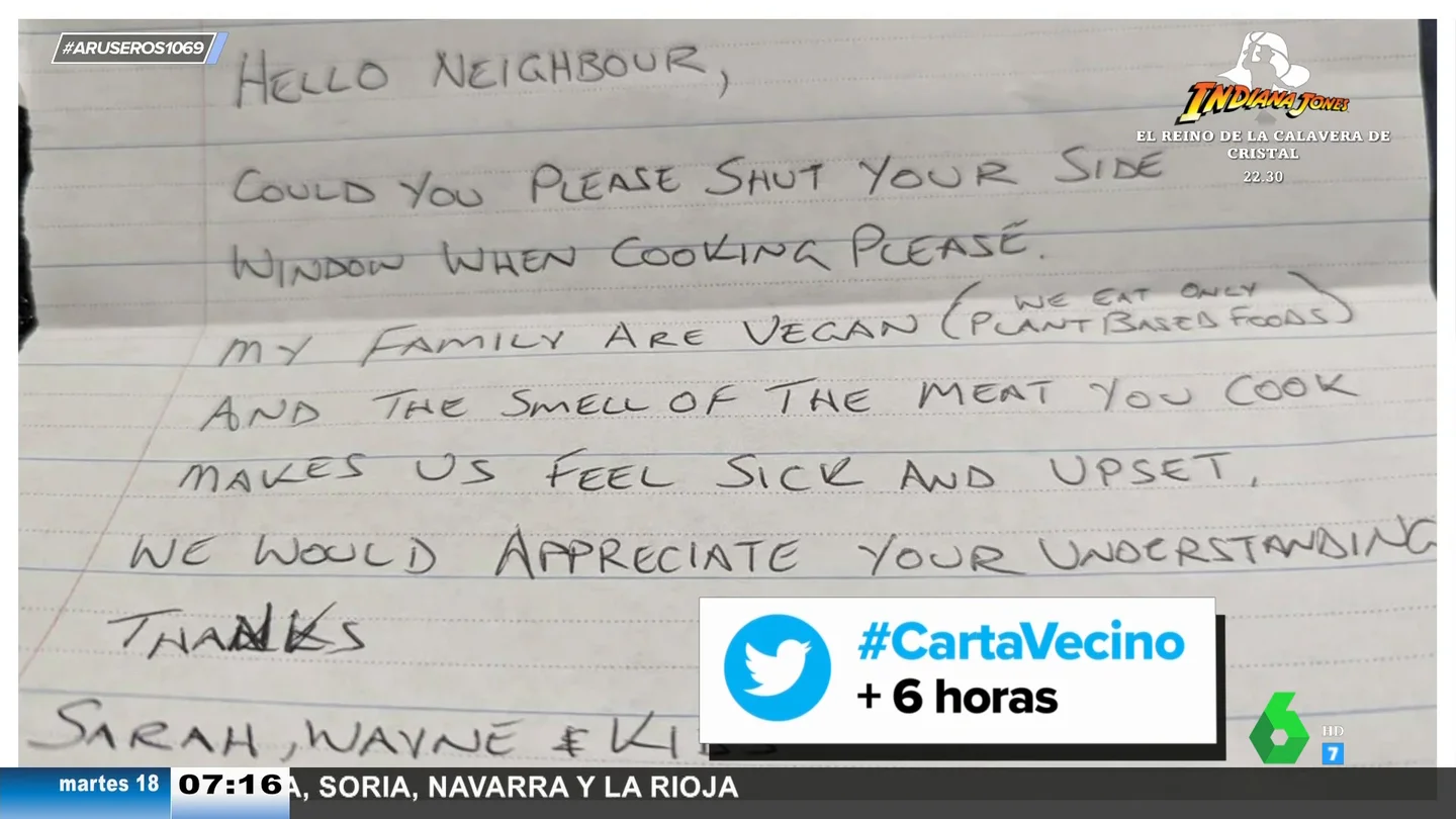 La carta viral de una familia vegana a su vecino: "El olor de la carne que cocinas nos hace sentir enfermos y molestos" La carta viral de una familia vegana a su vecino: "El olor de la carne que cocinas nos hace sentir enfermos y molestos"