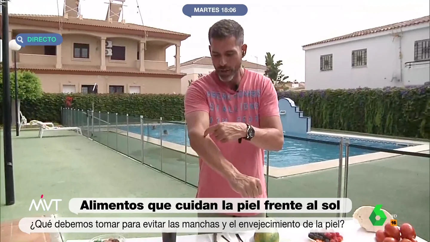 El nutricionista Pablo Ojeda explica qué alimentos debemos tomar para evitar manchas en la piel por el sol El nutricionista Pablo Ojeda explica qué alimentos debemos tomar para evitar manchas en la piel por el sol