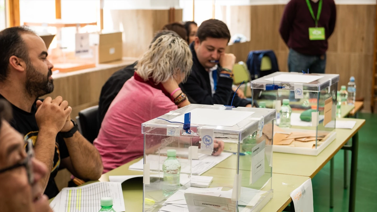Imagen de un colegio electoral horario colegios electorales
