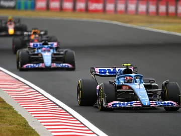 Fernando Alonso y Esteban Ocon en Alpine Fernando Alonso y Esteban Ocon en Alpine