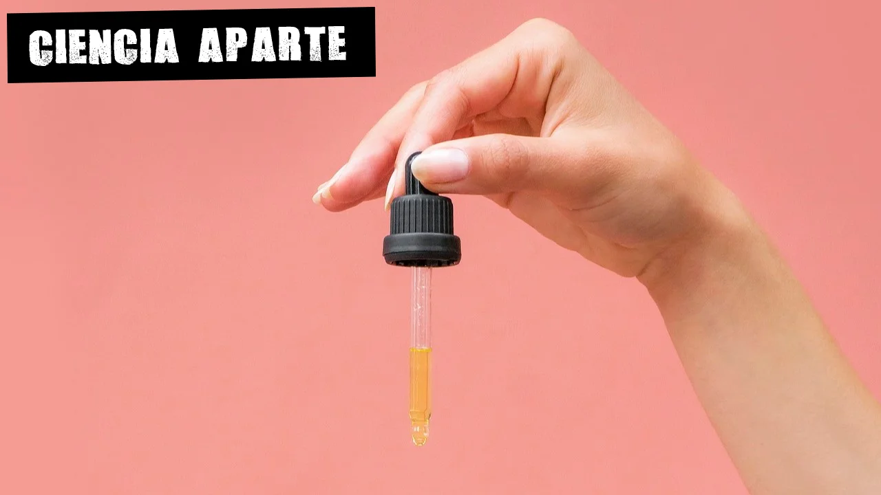 No, el retinol no se prohíbe, pero sí se propone un límite No, el retinol no se prohíbe, pero sí se propone un límite
