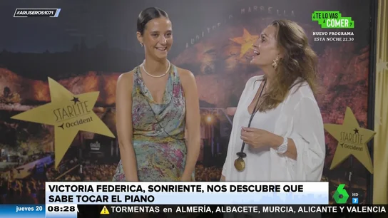 Victoria Federica sorprende con su timidez frente a los medios en el concierto de Ludovico en Marbella Victoria Federica sorprende con su timidez frente a los medios en el concierto de Ludovico en Marbella