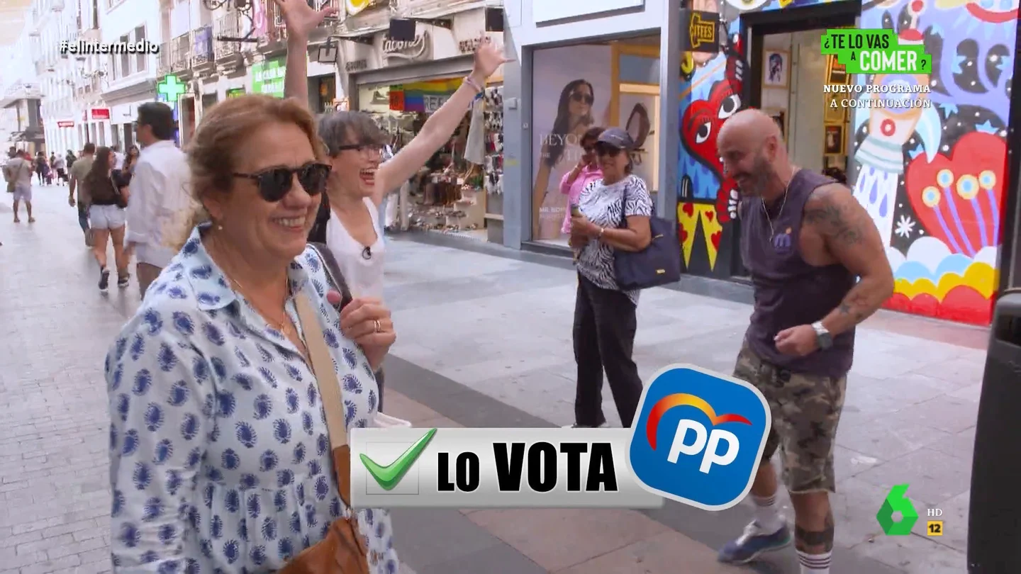 Thais Villas entrega el premio de El Intermedio a Samuel tras ganar 'Lo vota, no lo vota': "¡Qué alegría!" Thais Villas entrega el premio de El Intermedio a Samuel tras ganar 'Lo vota, no lo vota': "¡Qué alegría!"