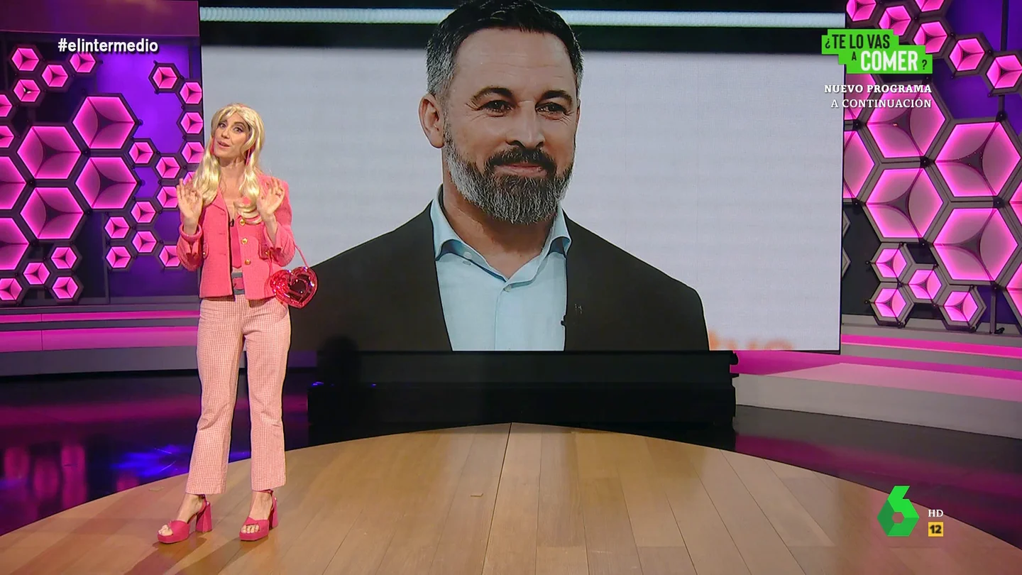 'Barbie' Gallego, de la posible entrada de la extrema derecha en el Gobierno: "Quizás nos espere un futuro no muy de color rosa" 'Barbie' Gallego, de la posible entrada de la extrema derecha en el Gobierno: "Quizás nos espere un futuro no muy de color rosa"