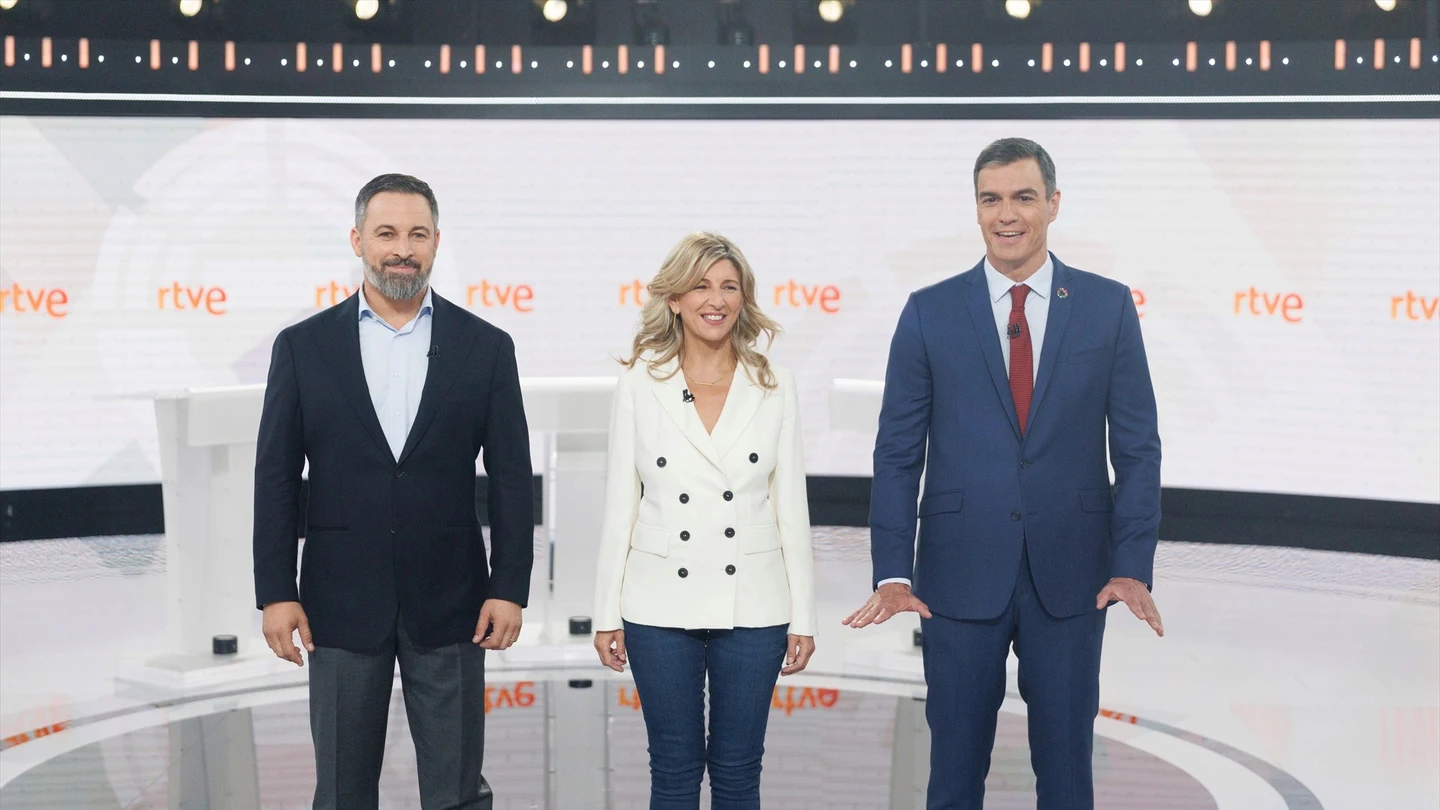 Los momentos más tensos entre Sánchez, Díaz y Abascal en el debate a tres Los momentos más tensos entre Sánchez, Díaz y Abascal en el debate a tres