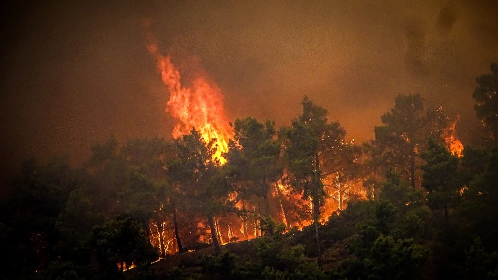 Incendio en Rodas