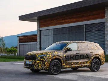 La segunda generación del Skoda Kodiaq verá la luz otoño con una sorprendente opción híbrida enchufable La segunda generación del Skoda Kodiaq verá la luz otoño con una sorprendente opción híbrida enchufable