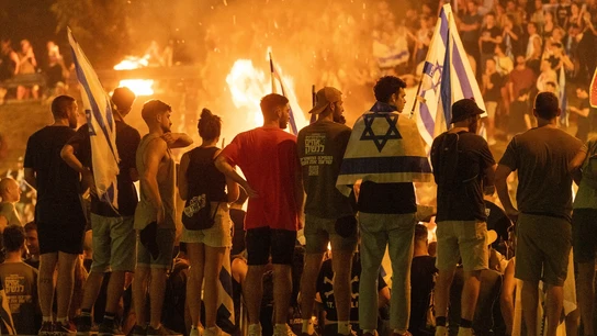 Las protestas se intensifican en Israel tras la aprobación de una polémica ley Las protestas se intensifican en Israel tras la aprobación de una polémica ley