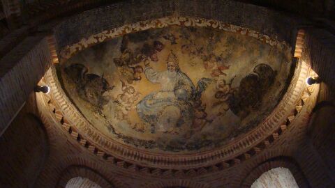 Interior de la cúpula de la Iglesia de San Salvador de los Caballeros. Toro