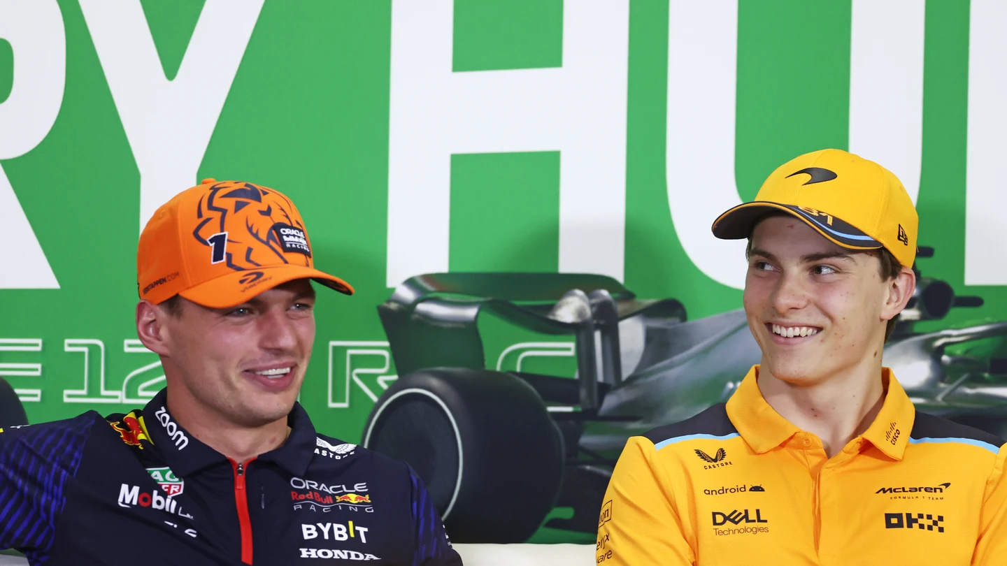 Oscar Piastri y Max Verstappen Oscar Piastri y Max Verstappen
