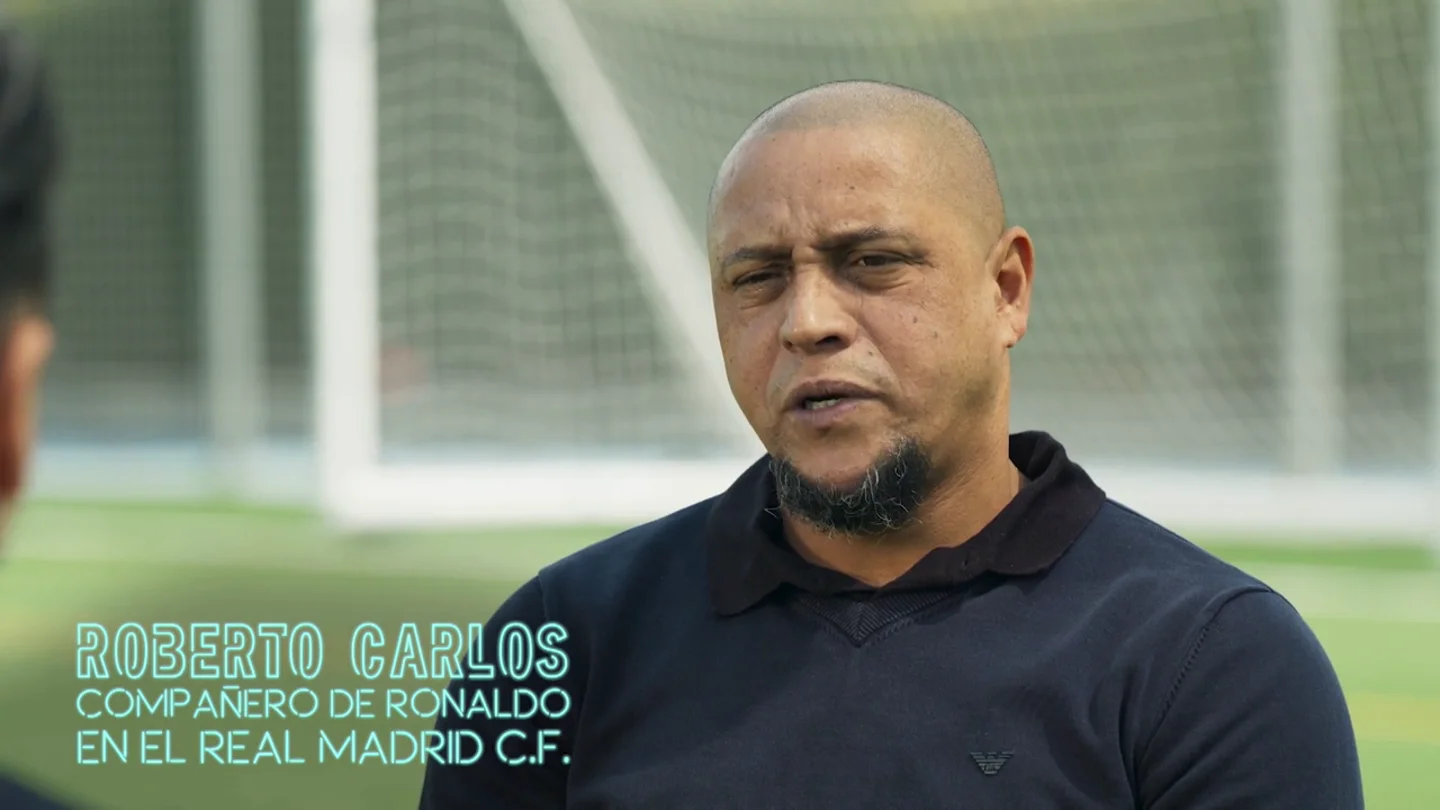 La divertida confesión de Roberto Carlos a Iñaki López sobre la surrealista (no) boda de Ronaldo: "Hicimos una porra" La divertida confesión de Roberto Carlos a Iñaki López sobre la surrealista (no) boda de Ronaldo: "Hicimos una porra"