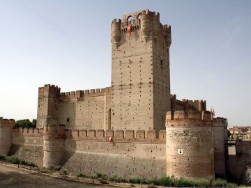 Castillo de la Mota de Medina del Campo: su historia y su vinculación con los Reyes Católicos