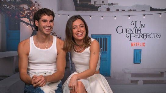 &Aacute;lvaro Mel y Anna Castillo nos cuentan los detalles del rodaje de 'Un cuento perfecto'.