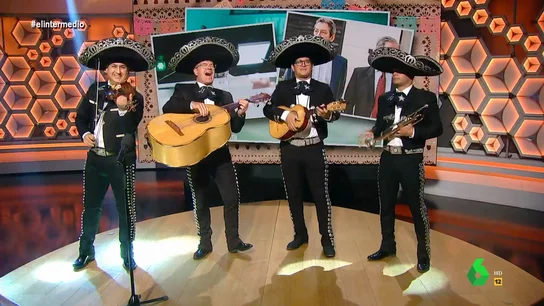 "La ultraderecha ya no puede caminar": Los Guates Electorales de El Intermedio dedican a Vox su versión de 'La cucaracha' "La ultraderecha ya no puede caminar": Los Guates Electorales de El Intermedio dedican a Vox su versión de 'La cucaracha'