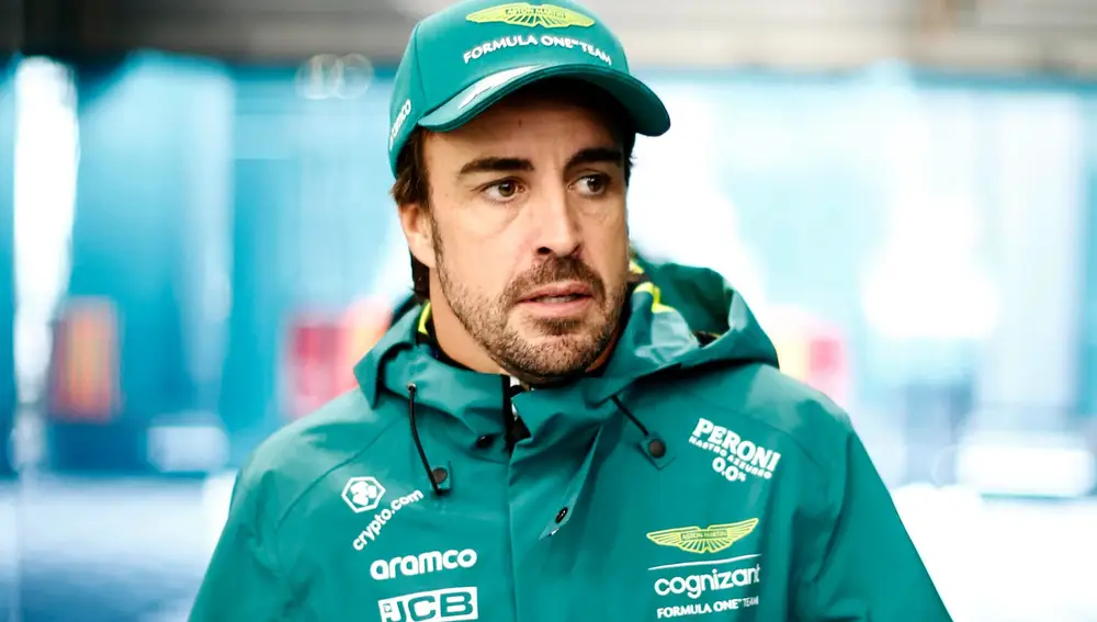 Alonso se mantiene tercero en pilotos y en constructores
