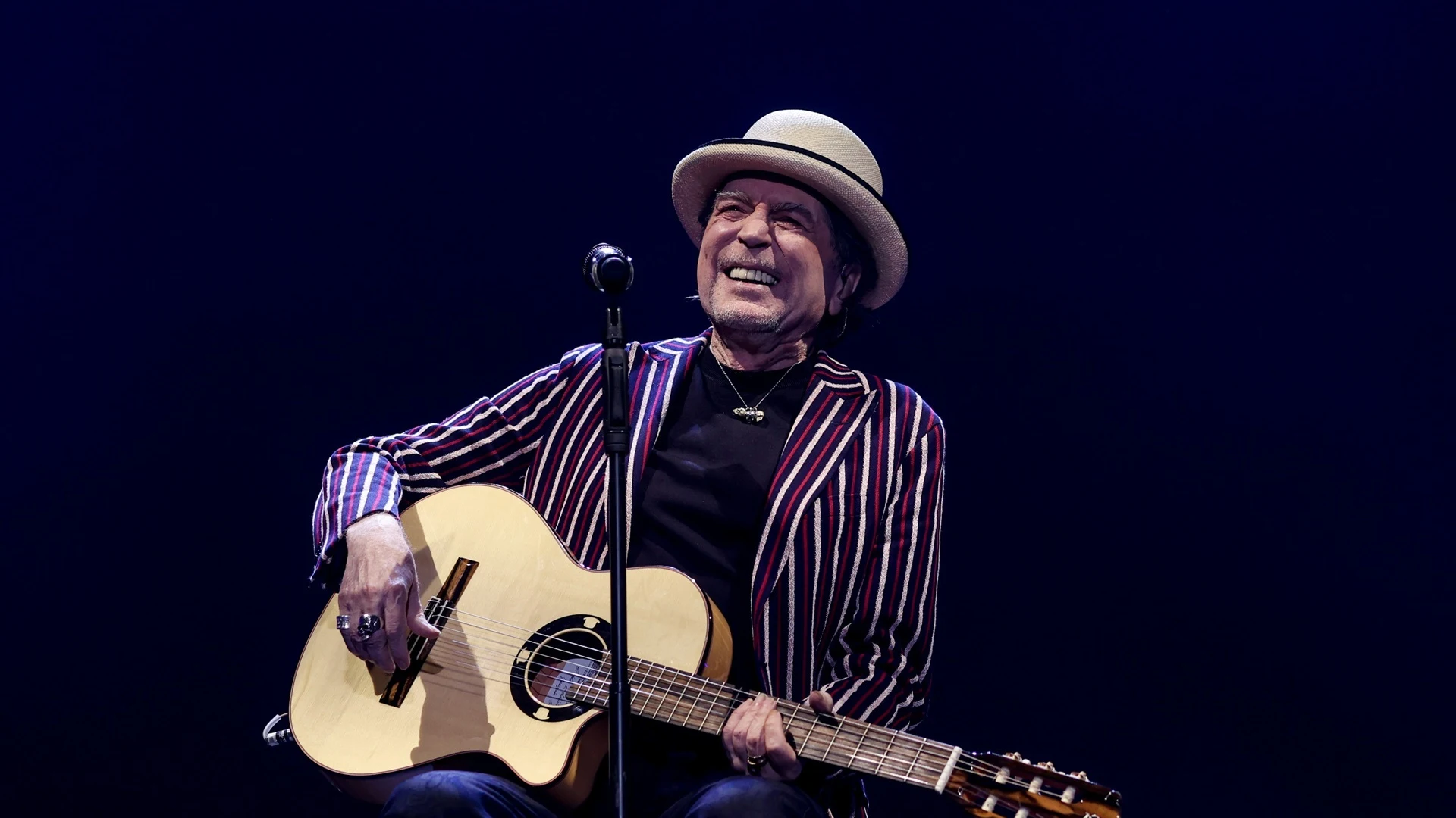 El cantante Joaquín Sabina durante una actuación en el Wizink Center en mayo de 2023.