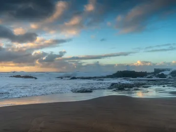 Playa de El Puertillo, en Arucas, Canarias Playa de El Puertillo, en Arucas, Canarias