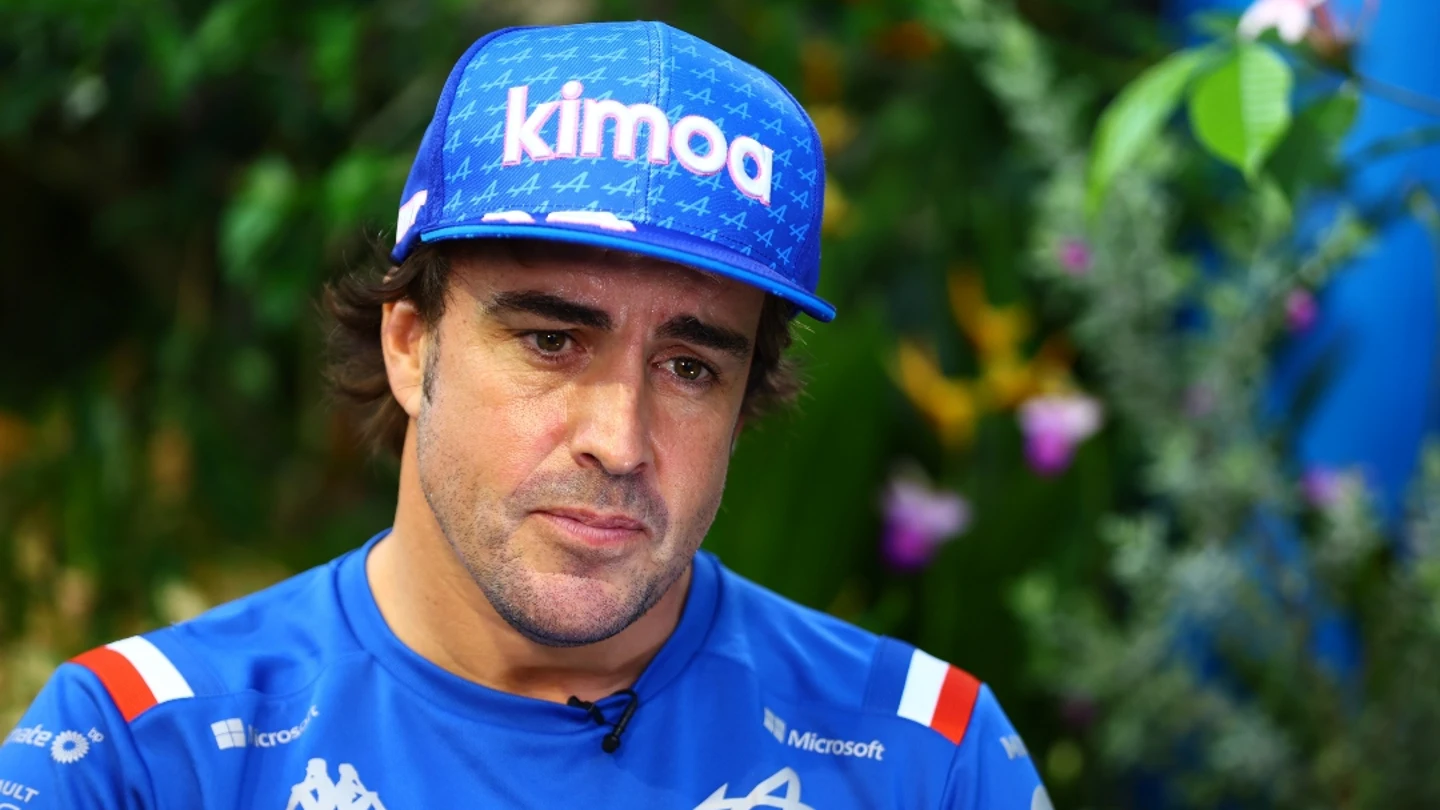 Fernando Alonso con Alpine Fernando Alonso con Alpine