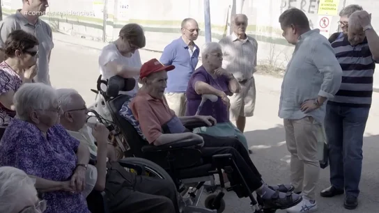 "Es un robo descarado a los mayores": protestas por la alimentación de grupo de ancianos en una residencia "Es un robo descarado a los mayores": protestas por la alimentación de grupo de ancianos en una residencia