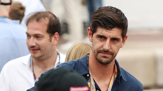 Thibaut Courtois en el paddock del GP de Mónaco Thibaut Courtois en el paddock del GP de Mónaco