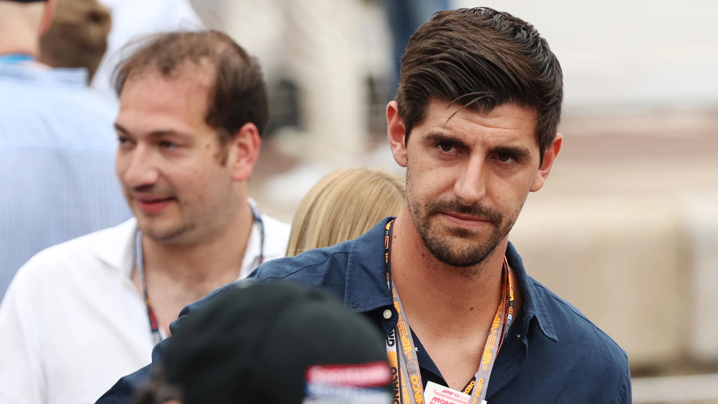 Thibaut Courtois en el paddock del GP de Mónaco