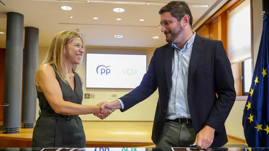 Memoria democrática, violencia de género, derechos LGTBI... las cesiones del PP a la ultraderecha en sus pactos con Vox Memoria democrática, violencia de género, derechos LGTBI... las cesiones del PP a la ultraderecha en sus pactos con Vox
