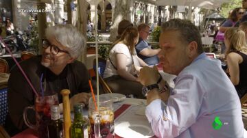 Alberto Chicote y Òscar Broc, indignados con la mentira de un restaurante de La Rambla de Barcelona: "¿No te parece alucinante?"