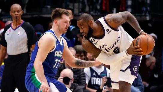 Doncic, ante LeBron James Doncic, ante LeBron James