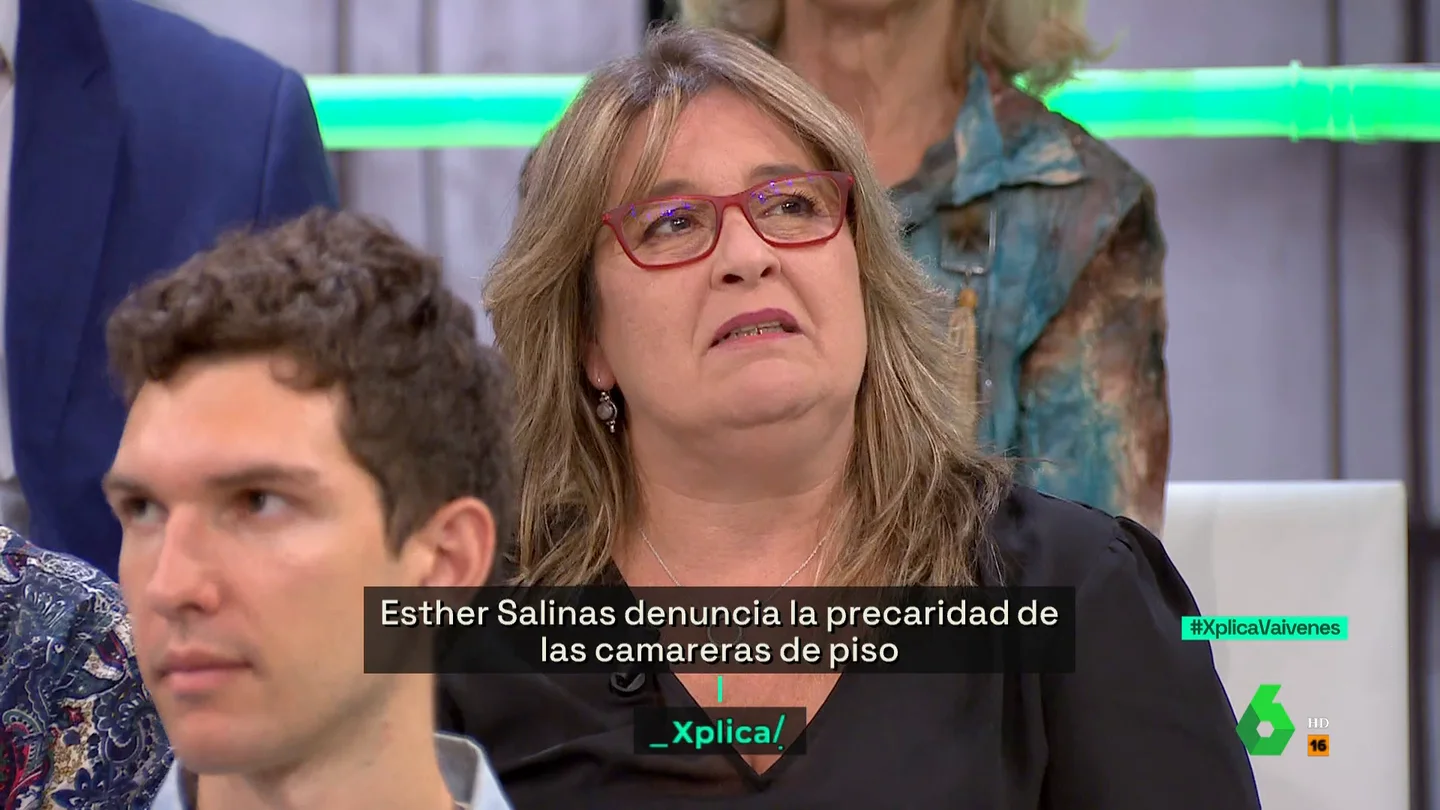 "Hay una avaricia, un cinismo y una forma de querer beneficios a toda costa...": la seria denuncia de Esther, camarera de piso "Hay una avaricia, un cinismo y una forma de querer beneficios a toda costa...": la seria denuncia de Esther, camarera de piso