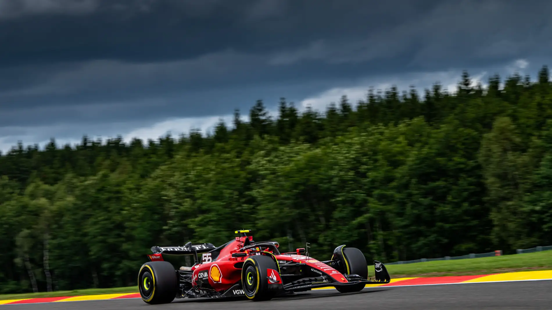 Sainz niega un precontrato con Audi, quiere seguir en Ferrari 