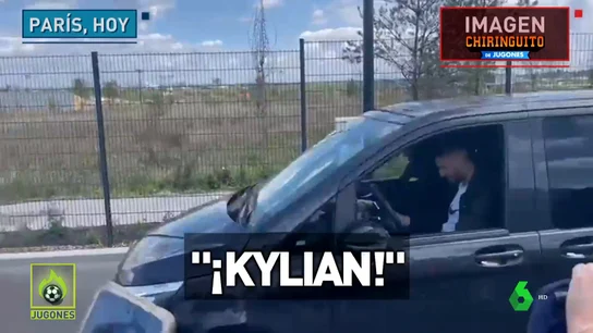 La llegada de Kylian Mbappé al entrenamiento La llegada de Kylian Mbappé al entrenamiento