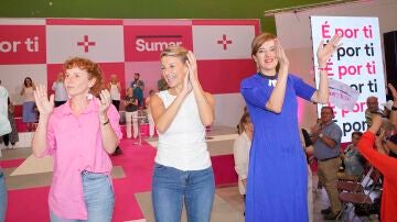 María Vázquez, Yolanda Díaz y Marta Lois durante la campaña electoral