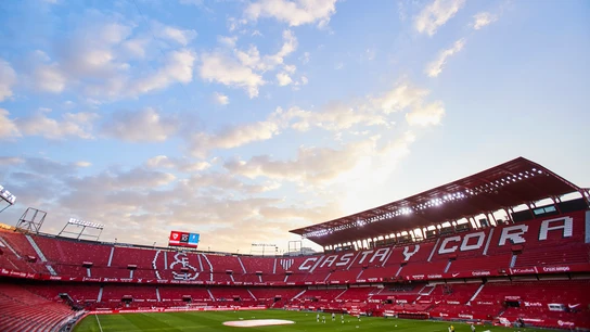 Estadio Ramón Sánchez Pizjuan Estadio Ramón Sánchez Pizjuan