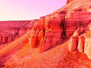 Mundo monocromático Mundo monocromático