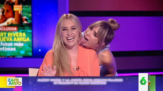 María Gómez y Berta Collado parodian la pillada de Albert Rivera y Aysha Daraaui María Gómez y Berta Collado parodian la pillada de Albert Rivera y Aysha Daraaui