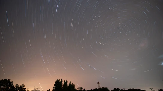 La lluvia de estrellas de las Perseidas o 'lágrimas' de San Lorenzo, desde Comillas (Cantabria), en agosto de 2023 La lluvia de estrellas de las Perseidas o 'lágrimas' de San Lorenzo, desde Comillas (Cantabria), en agosto de 2023