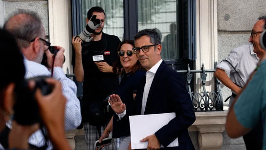 Félix Bolaños entra en el Congreso de los Diputados para recoger su acta Félix Bolaños entra en el Congreso de los Diputados para recoger su acta