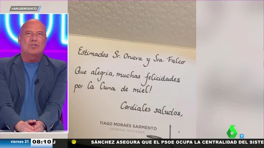 Alfonso Arús, decepcionado con las primeras fotos de la luna de miel de Tamara Falcó e Íñigo Onieva Alfonso Arús, decepcionado con las primeras fotos de la luna de miel de Tamara Falcó e Íñigo Onieva