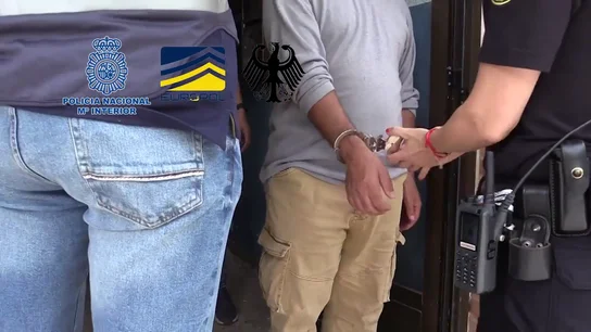 La Policía Nacional desmantela una red criminal que traficaba con migrantes sirios La Policía Nacional desmantela una red criminal que traficaba con migrantes sirios