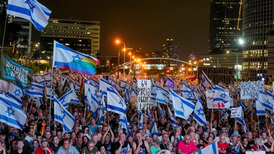 Más de 100.000 personas se manifiestan en Tel Aviv contra el gobierno de Israel Más de 100.000 personas se manifiestan en Tel Aviv contra el gobierno de Israel
