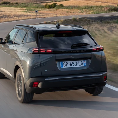 Peugeot e-2008