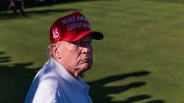 El expresidente Donald Trump en el torneo de golf en Nueva Jersey.