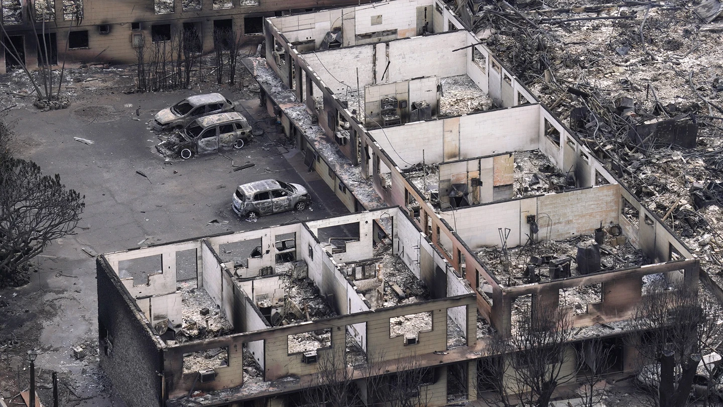 Edificios destruidos por el incendio. Edificios destruidos por el incendio.