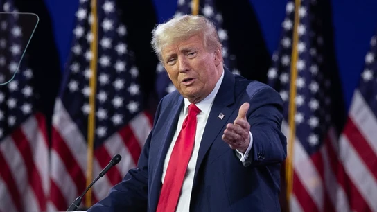 Fotografía de archivo en la que se registró al expresidente de EE.UU. Donald J. Trump, en Washington DC (EE.UU.) Fotografía de archivo en la que se registró al expresidente de EE.UU. Donald J. Trump, en Washington DC (EE.UU.)