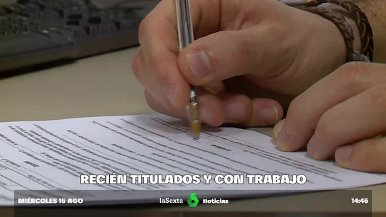 titulados y con trabajo titulados y con trabajo