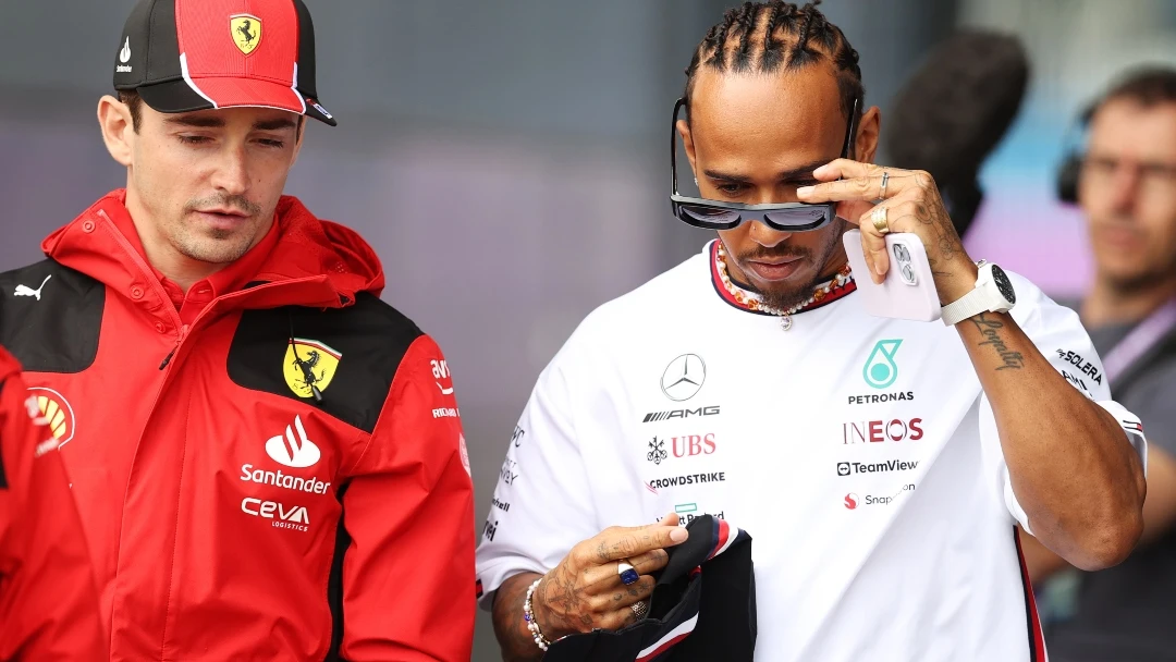 Lewis Hamilton y Charles Leclerc