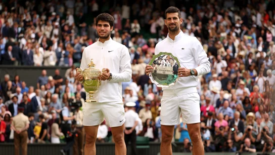 Carlos Alcaraz y Novak Djokovic Carlos Alcaraz y Novak Djokovic