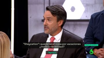 XPLICA La confesión del economista Luis Garvía: "Tengo tres hijos y podemos veranear gracias a los abuelos"