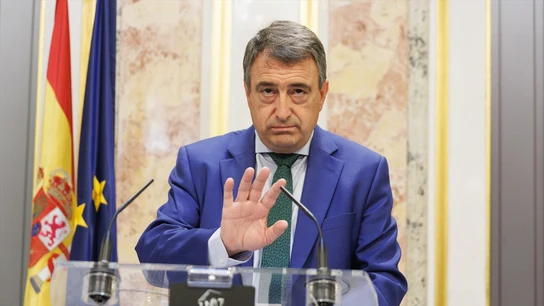 Imagen de archivo de Aitor Esteban. Imagen de archivo de Aitor Esteban.