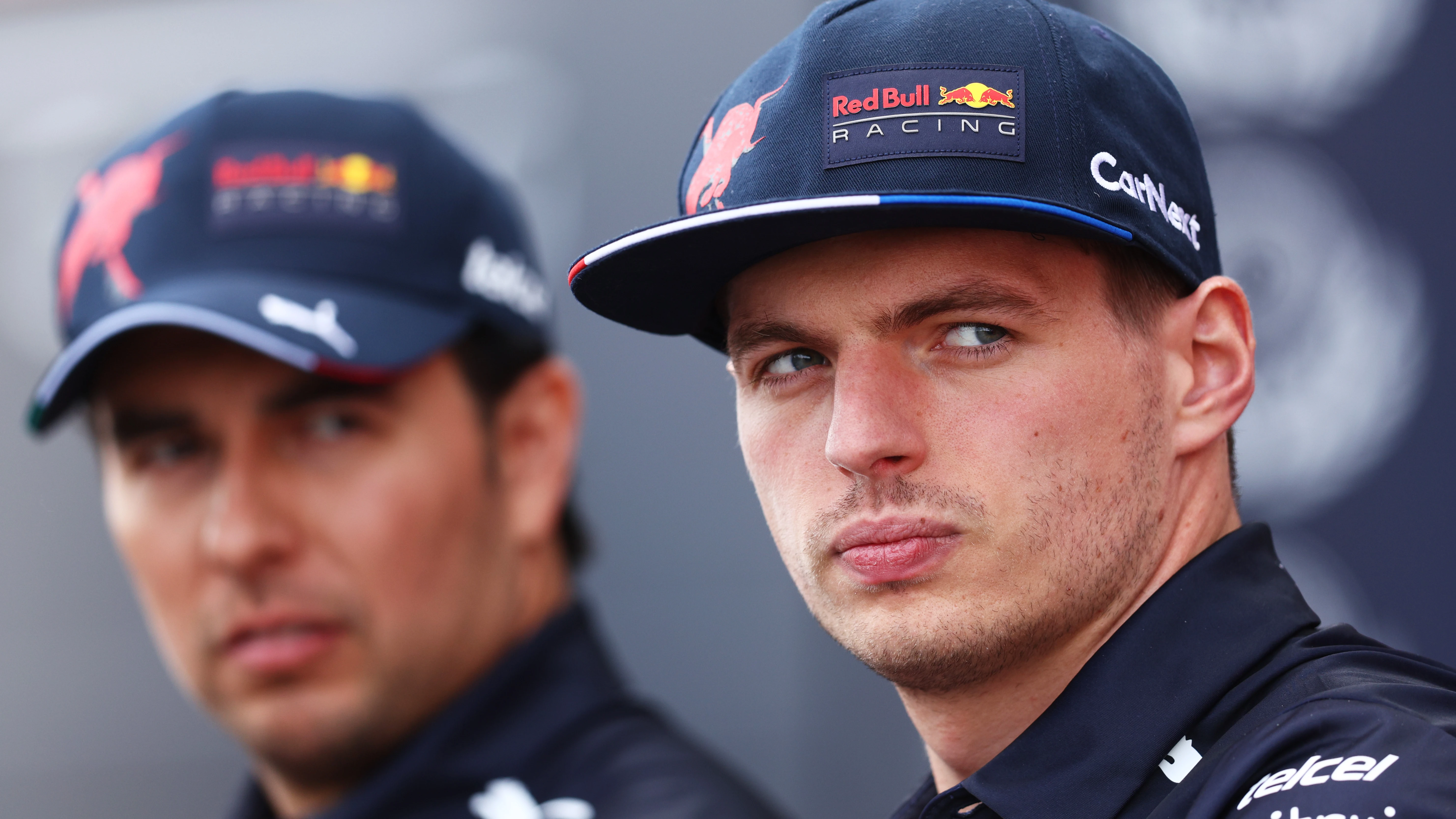 Sergio Pérez y Max Verstappen